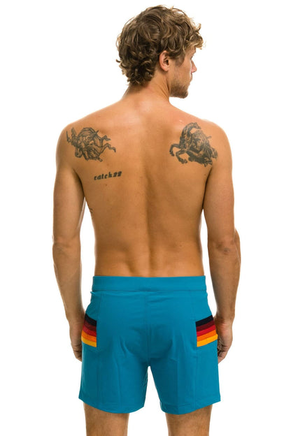 Aviator Nation MEN'S HORIZONTAL 5 STRIPE FLEX SHORTS - ANTIGUA