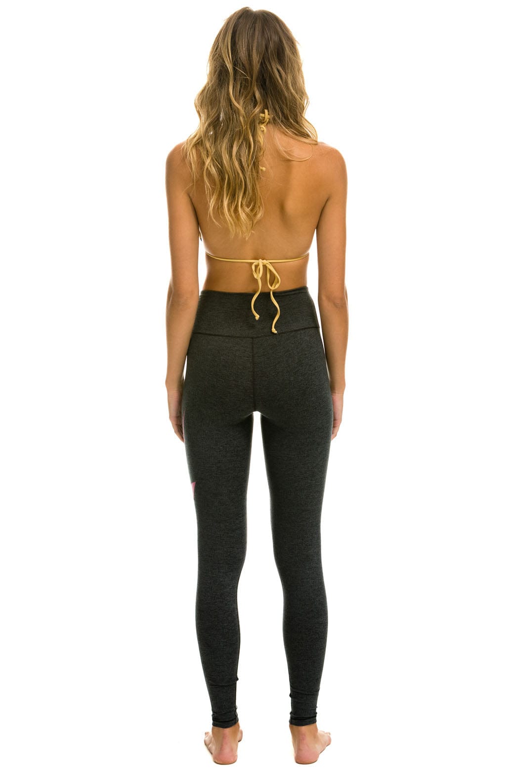 Aviator Nation FULL LENGTH HI-RISE BOLT LEGGINGS - CHARCOAL // NEON PINK