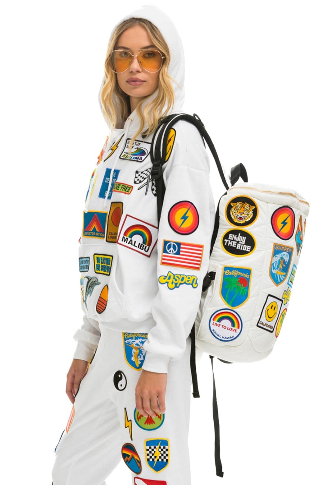 Aviator Nation VINTAGE PATCH PUFFER BACKPACK - WHITE GLOSSY