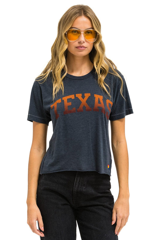 Aviator Nation UNIVERSITY OF TEXAS BOLT BOYFRIEND TEE - CHARCOAL