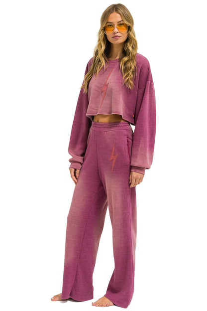 Aviator Nation BOLT STITCH CROPPED CREW SWEATSHIRT RELAXED - FADED BERRY