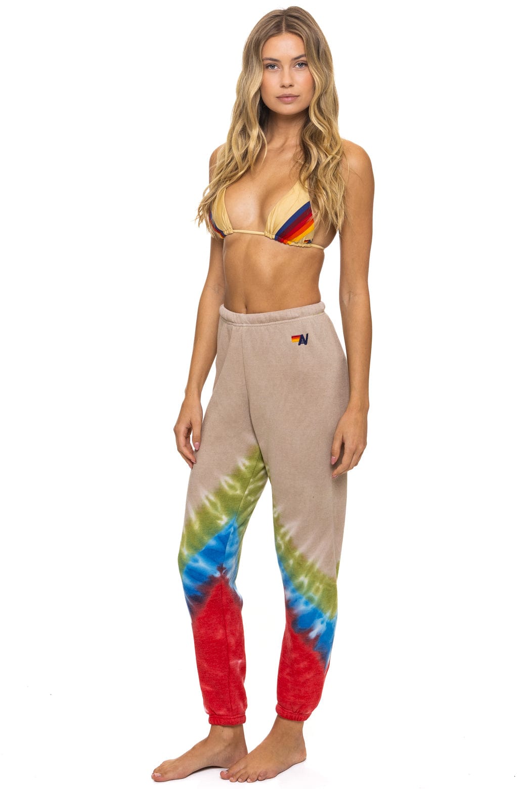 Aviator Nation HAND DYED V SWEATPANTS - TIE DYE SAND // BLUE RED
